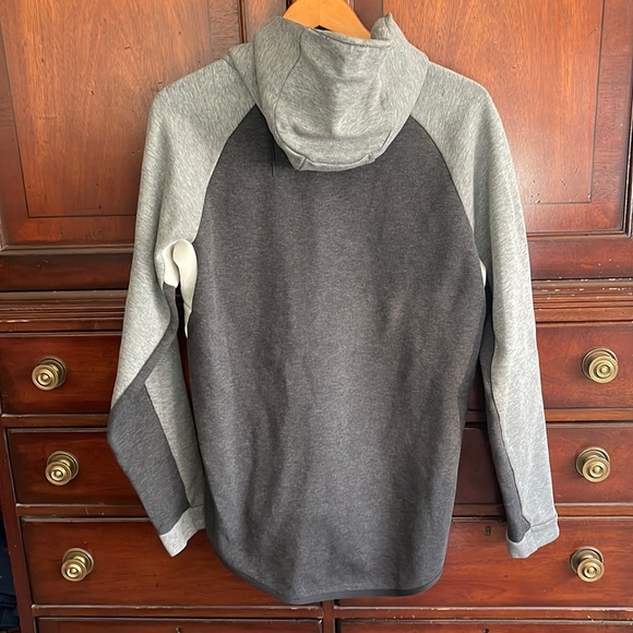 Nike Men’s Large Zip Hoodie - Picture 2 of 3